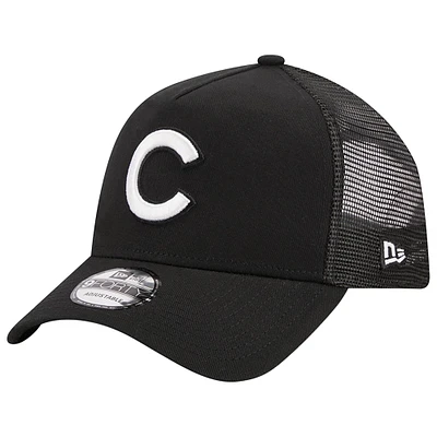 Casquette réglable noire A-Frame 9FORTY Trucker des Chicago Cubs New Era pour hommes