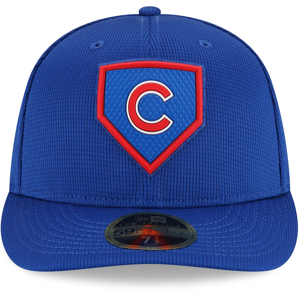 Casquette ajustée 59FIFTY à profil bas Royal Chicago Cubs 2022 Clubhouse de New Era pour homme