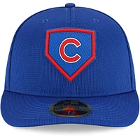 Casquette ajustée 59FIFTY à profil bas Royal Chicago Cubs 2022 Clubhouse de New Era pour homme
