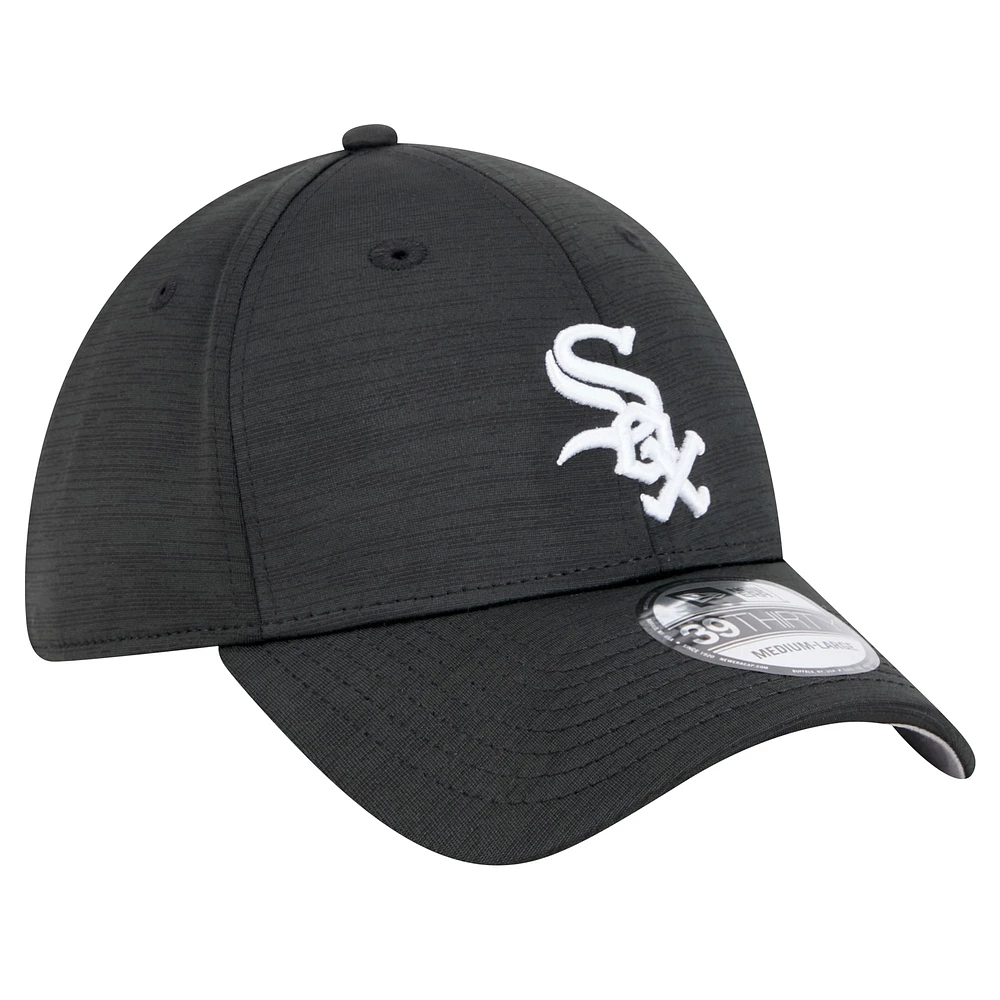 Men's New Era Black Chicago White Sox Tech 39THIRTY Flex Hat