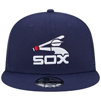 Men's New Era Navy Chicago White Sox Cooperstown Collection Team Color Trucker 9FIFTY Snapback Hat