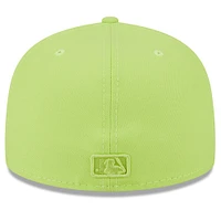 Men's New Era Neon Green Chicago White Sox 2023 Spring Color Basic 59FIFTY Fitted Hat