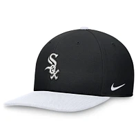 Men's Nike Black/White Chicago White Sox Two-Tone Snapback Hat