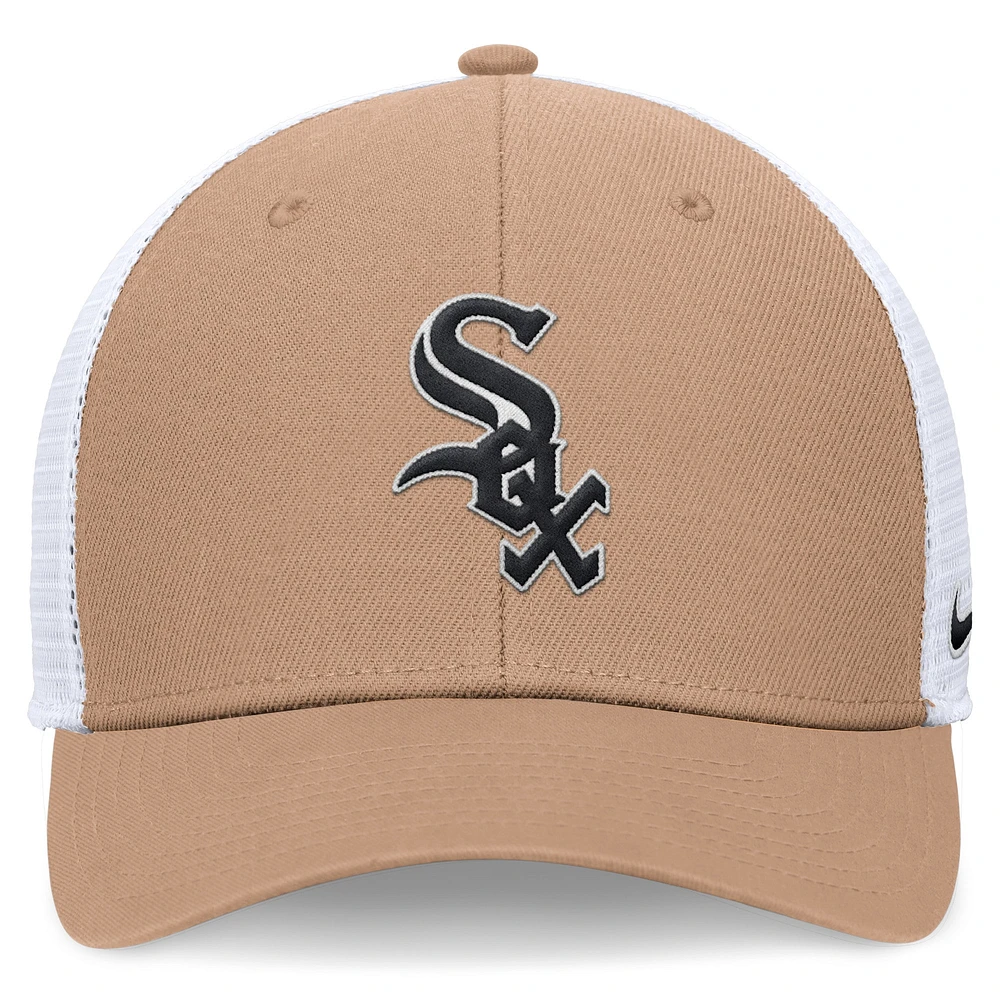Casquette réglable Nike Chicago White Sox Khaki Rise Trucker pour homme