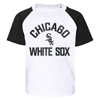 Toddler White/Heather Gray Chicago White Sox Two-Piece Groundout Baller Raglan T-Shirt & Shorts Set