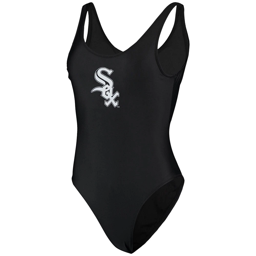 Women's G-III 4Her by Carl Banks Black Chicago White Sox Making Waves One-Piece Swimsuit