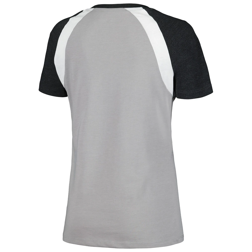 Women's New Era Gray Chicago White Sox Heathered Raglan V-Neck T-Shirt