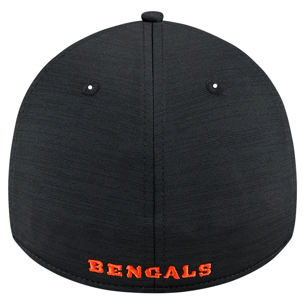 Men's New Era Black Cincinnati Bengals  Active Tech 39THIRTY Flex Hat