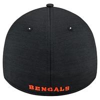 Men's New Era Black Cincinnati Bengals  Active Tech 39THIRTY Flex Hat