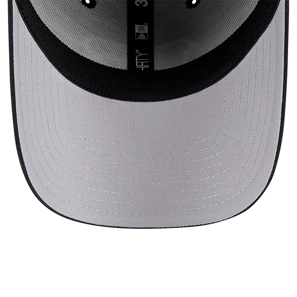 Men's New Era Black Cincinnati Bengals  Active Tech 39THIRTY Flex Hat