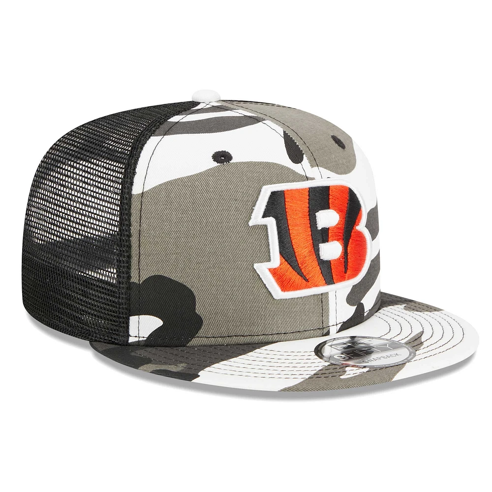Men's New Era Camo Cincinnati Bengals Dark Trucker 9FIFTY Snapback Hat