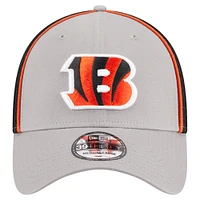 Men's New Era Gray/Black Cincinnati Bengals  Pipe 39THIRTY Flex Hat