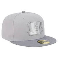 Men's New Era Gray/Graphite Cincinnati Bengals Iron Cloud 59FIFTY Fitted Hat