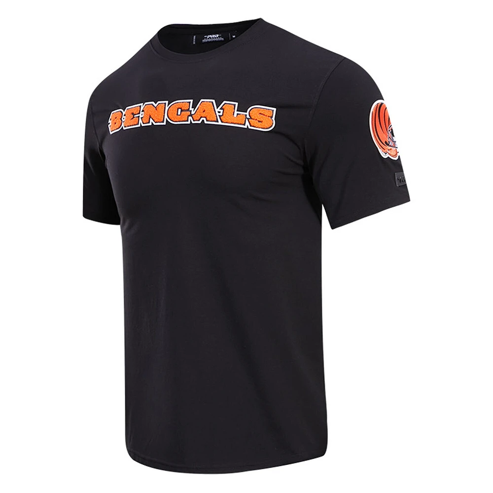 Men's Pro Standard Black Cincinnati Bengals Classic Chenille T-Shirt