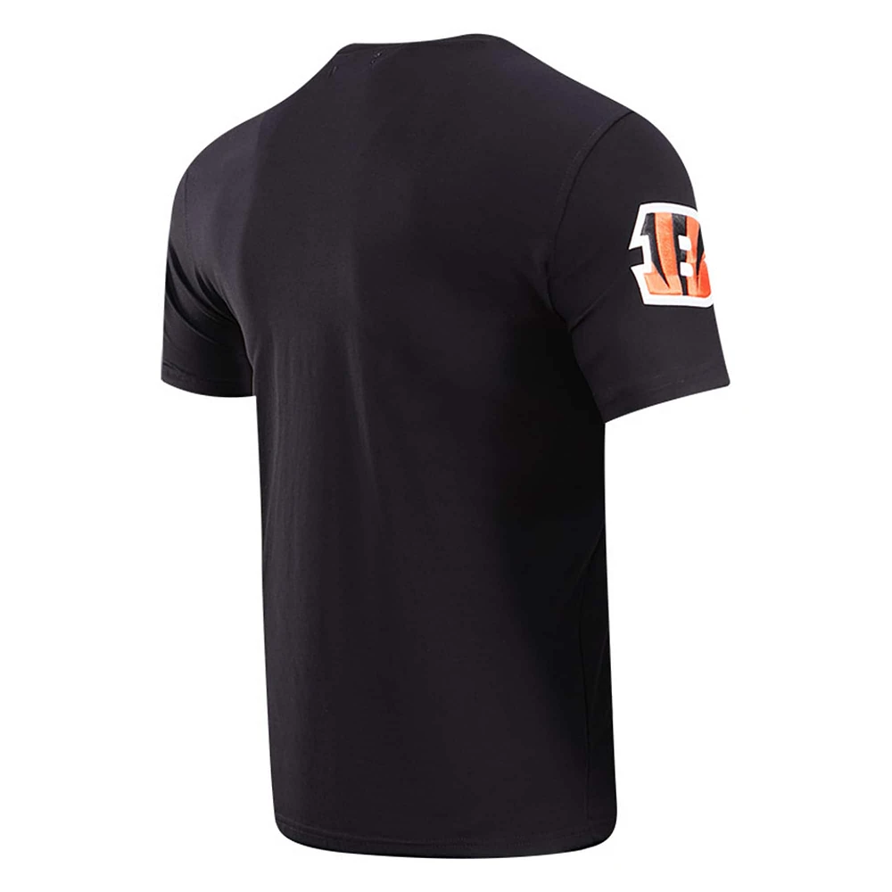 Men's Pro Standard Black Cincinnati Bengals Classic Chenille T-Shirt