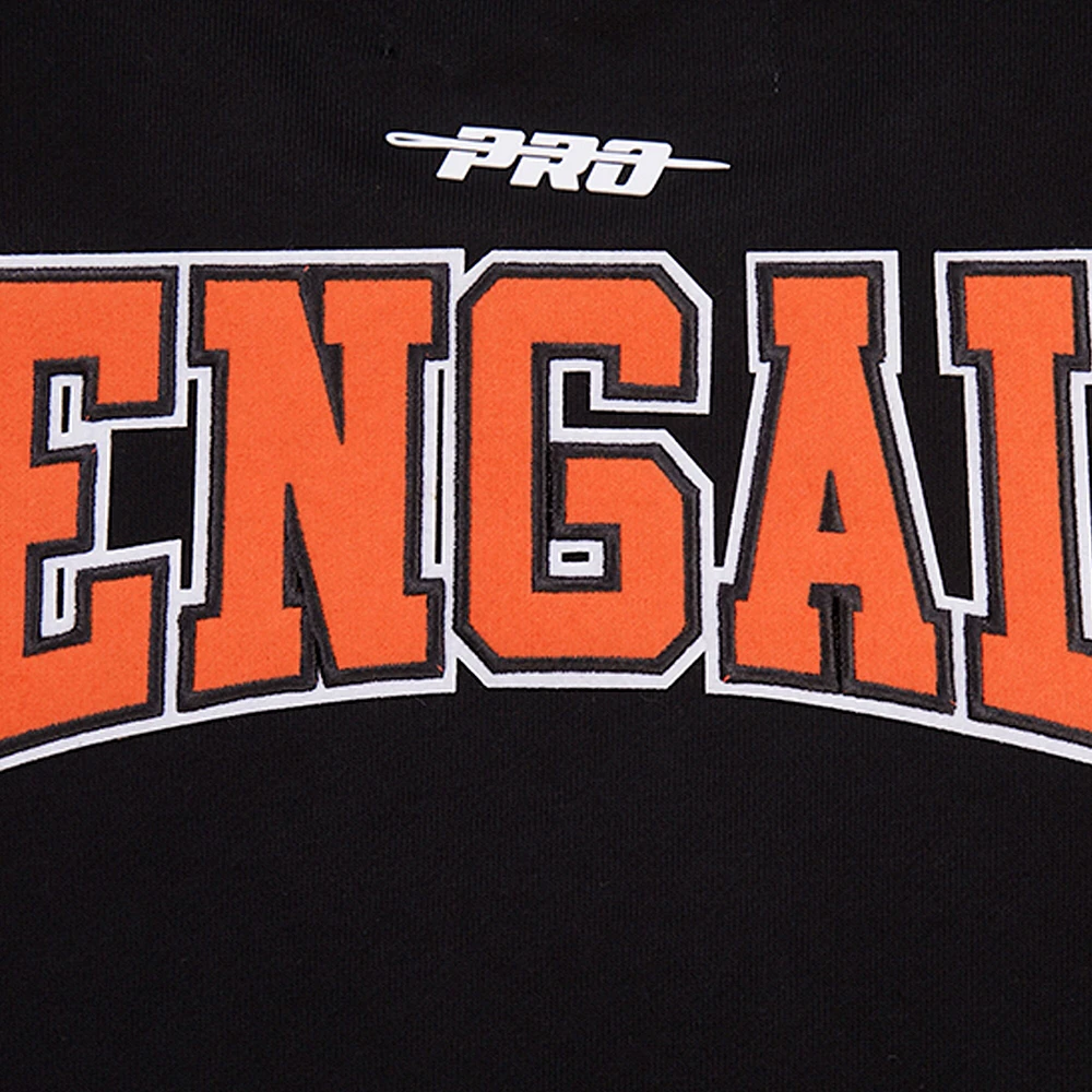 Men's Pro Standard Black Cincinnati Bengals Crest Emblem Pullover Sweatshirt