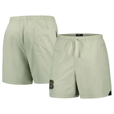 Men's Pro Standard  Light Green Cincinnati Bengals Neutrals 2.0 Woven Shorts