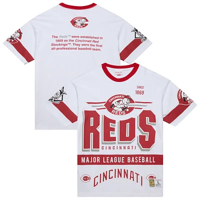 T-shirt blanc premium Mitchell & Ness pour homme, collection Cooperstown, « Team Origins » des Reds de Cincinnati