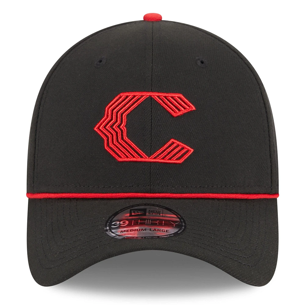 Men's New Era Black Cincinnati Reds 2023 City Connect 39THIRTY Flex Fit Hat