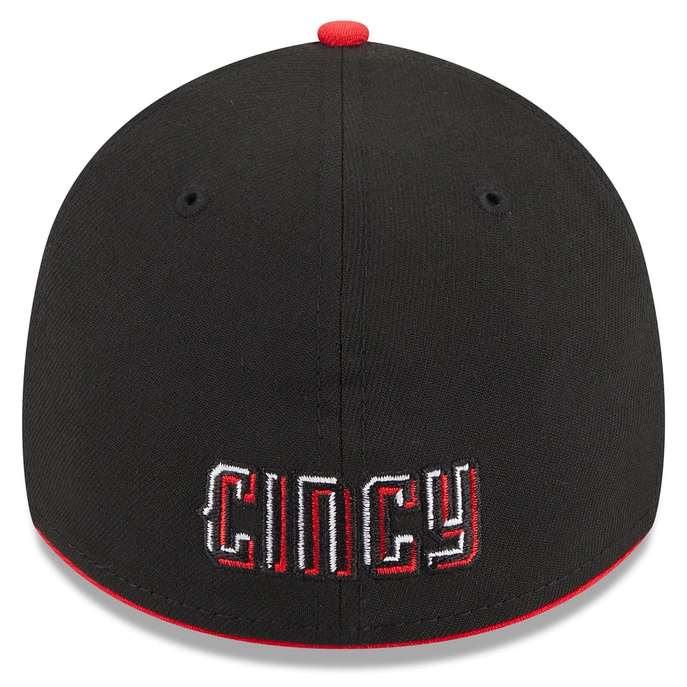 Men's New Era Black Cincinnati Reds 2023 City Connect 39THIRTY Flex Fit Hat