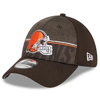 Men's New Era  Brown Cleveland Browns 2023 NFL Training Camp 39THIRTY Flex Hat