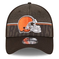 Men's New Era  Brown Cleveland Browns 2023 NFL Training Camp 39THIRTY Flex Hat