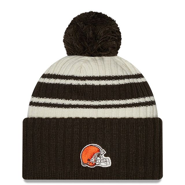 Homme New Era Crème/Marron Cleveland Browns 2022 Sideline - Tuque Sport en tricot à revers avec pompons