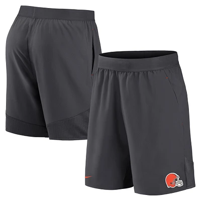Short tissé extensible Nike anthracite Cleveland Browns pour homme