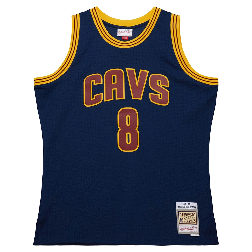 Men's Mitchell & Ness Matthew Dellavedova Navy Cleveland Cavaliers 2015/16 Hardwood Classics Swingman Jersey