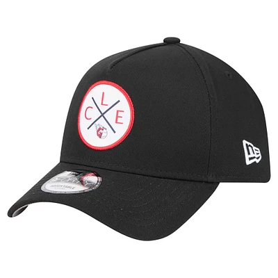 Casquette ajustable A-Frame Cleveland Guardians 9FORTY New Era noire pour homme