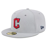 Men's New Era Gray Cleveland Guardians 2025 MLB Clubhouse 59FIFTY Fitted Hat