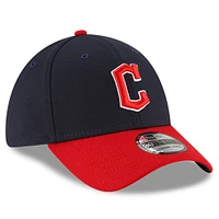 Men's New Era Navy/Red Cleveland Guardians Home Team Classic 39THIRTY Flex Hat