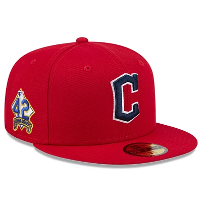 Casquette ajustée Jackie Robinson Day #42 59FIFTY bleu marine pour homme des Cleveland Guardians de New Era