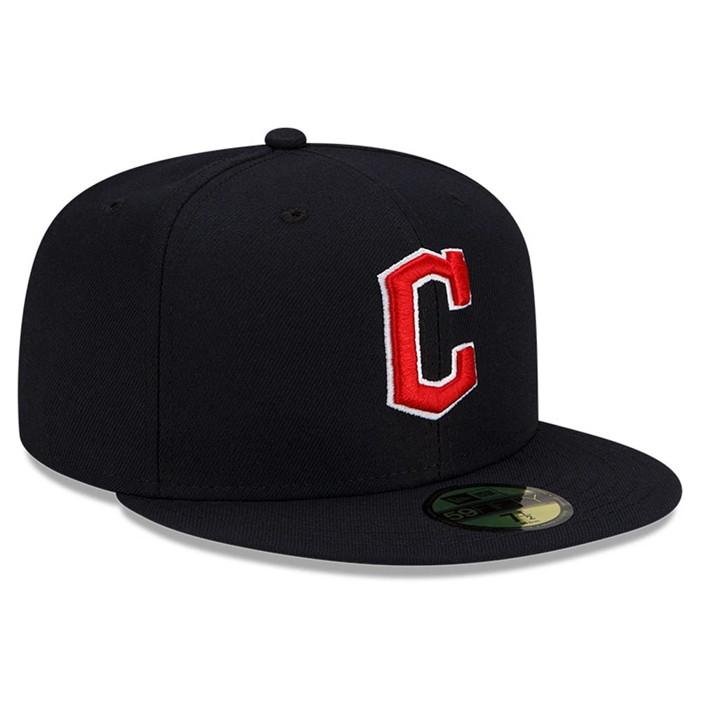 Men's New Era Navy Cleveland Guardians Road Authentic Collection On-Field 59FIFTY Fitted Hat