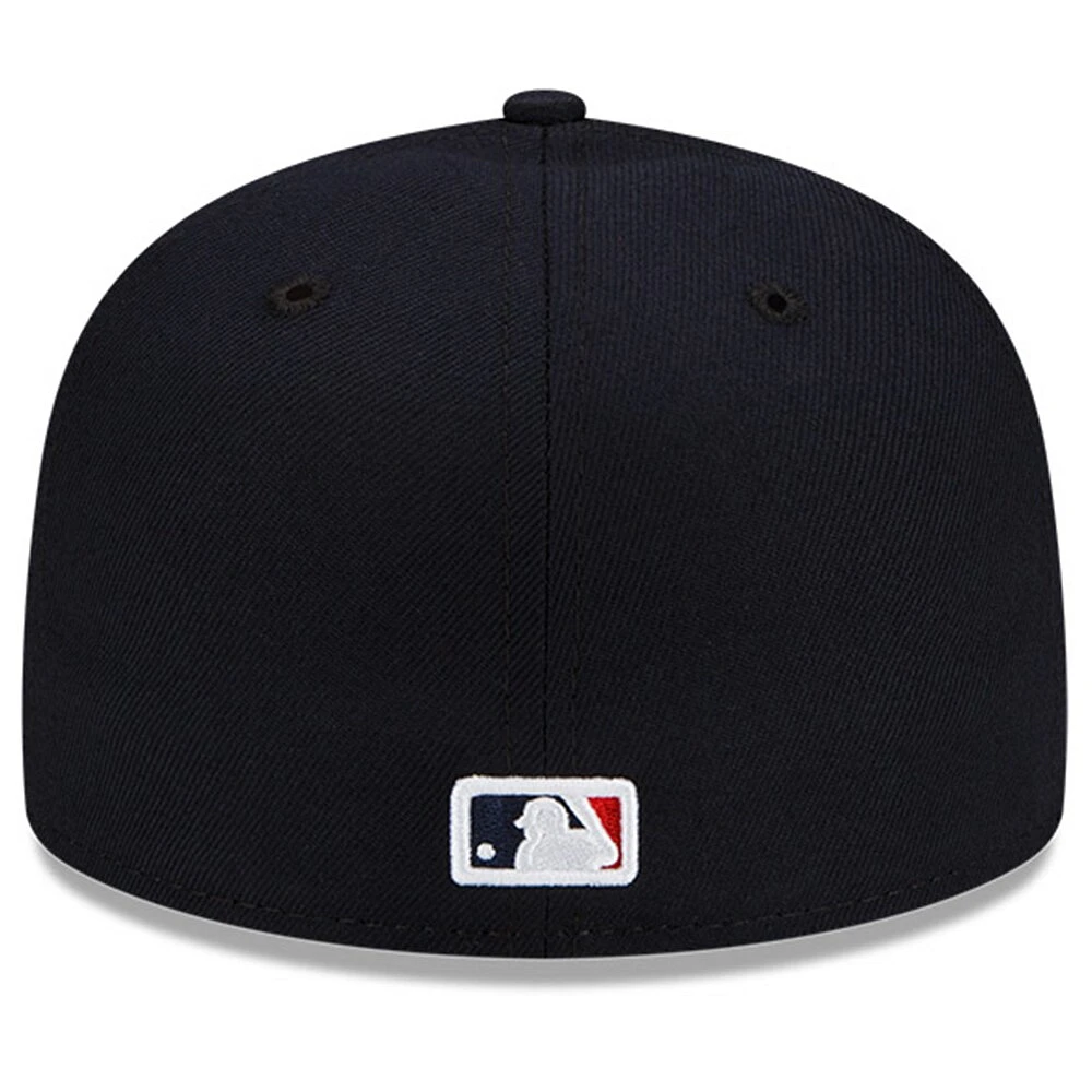 Men's New Era Navy Cleveland Guardians Road Authentic Collection On-Field 59FIFTY Fitted Hat