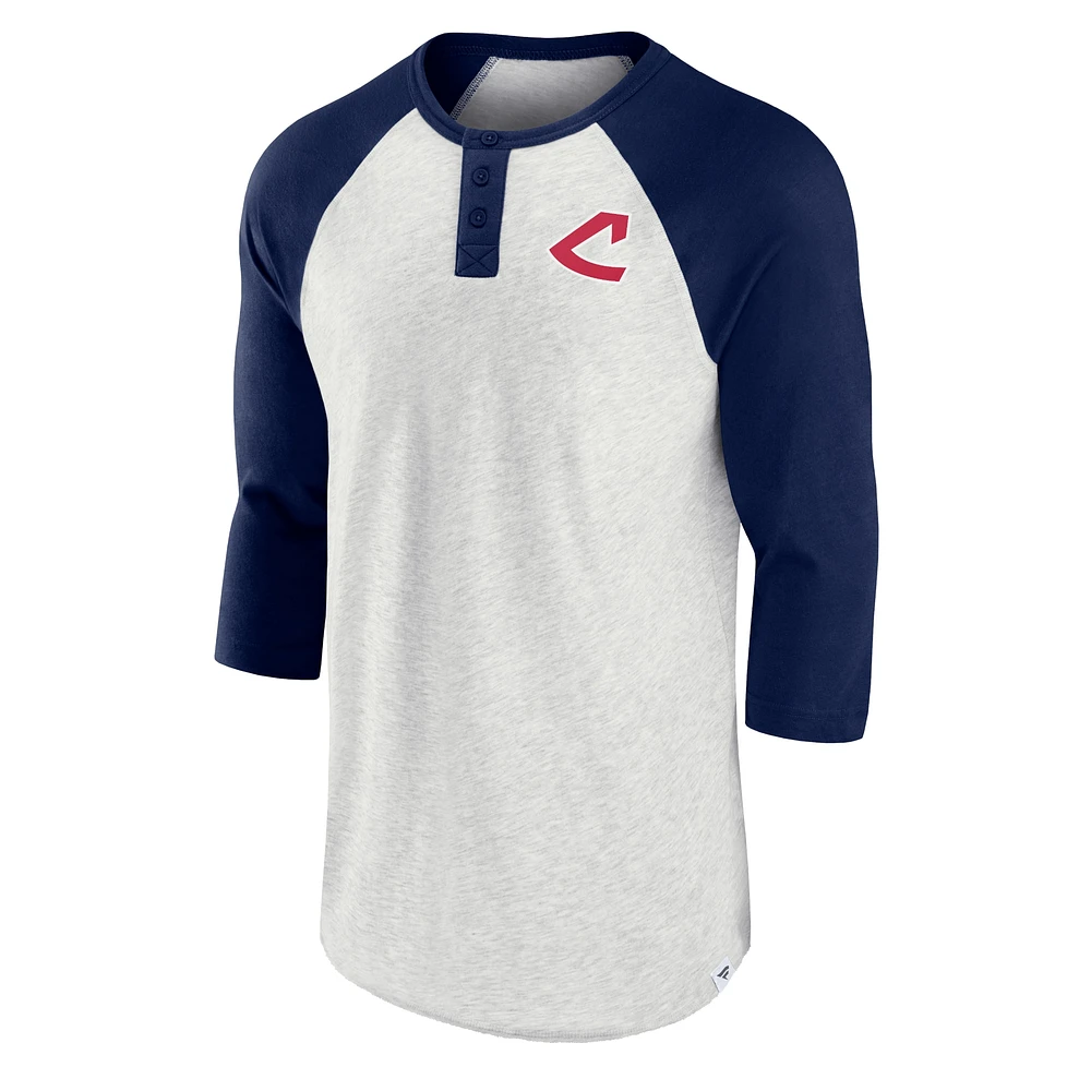T-shirt à manches 3/4 Fanatics Oatmeal/Navy Cleveland Indians True Classics Better Believe Raglan Henley pour hommes