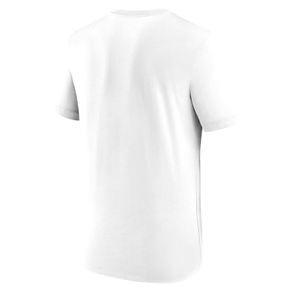 Men's Nike White Club America Crest T-Shirt