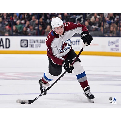Photographie non signée du maillot blanc de Cale Makar Colorado Avalanche