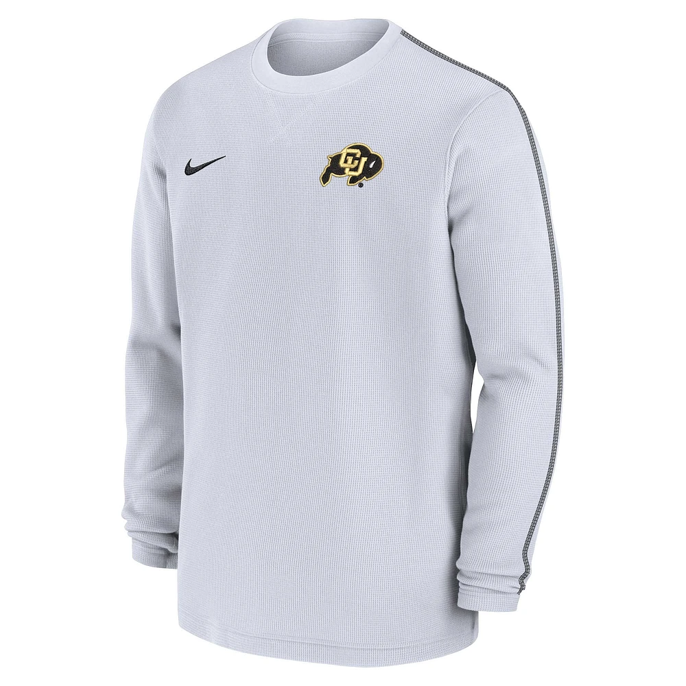 Haut à manches longues Nike Colorado Buffaloes 2024 Sideline Coaches pour homme blanc