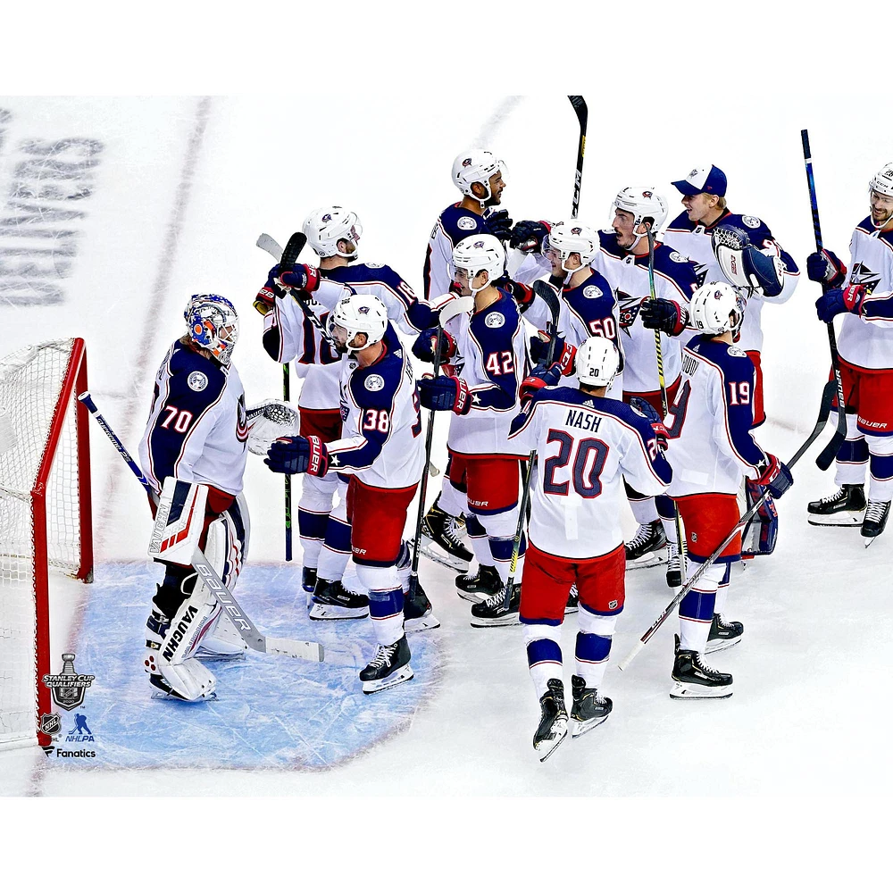 Photographie non signée de la célébration victoire lors ronde qualification pour Coupe Stanley 2020 des Blue Jackets Columbus