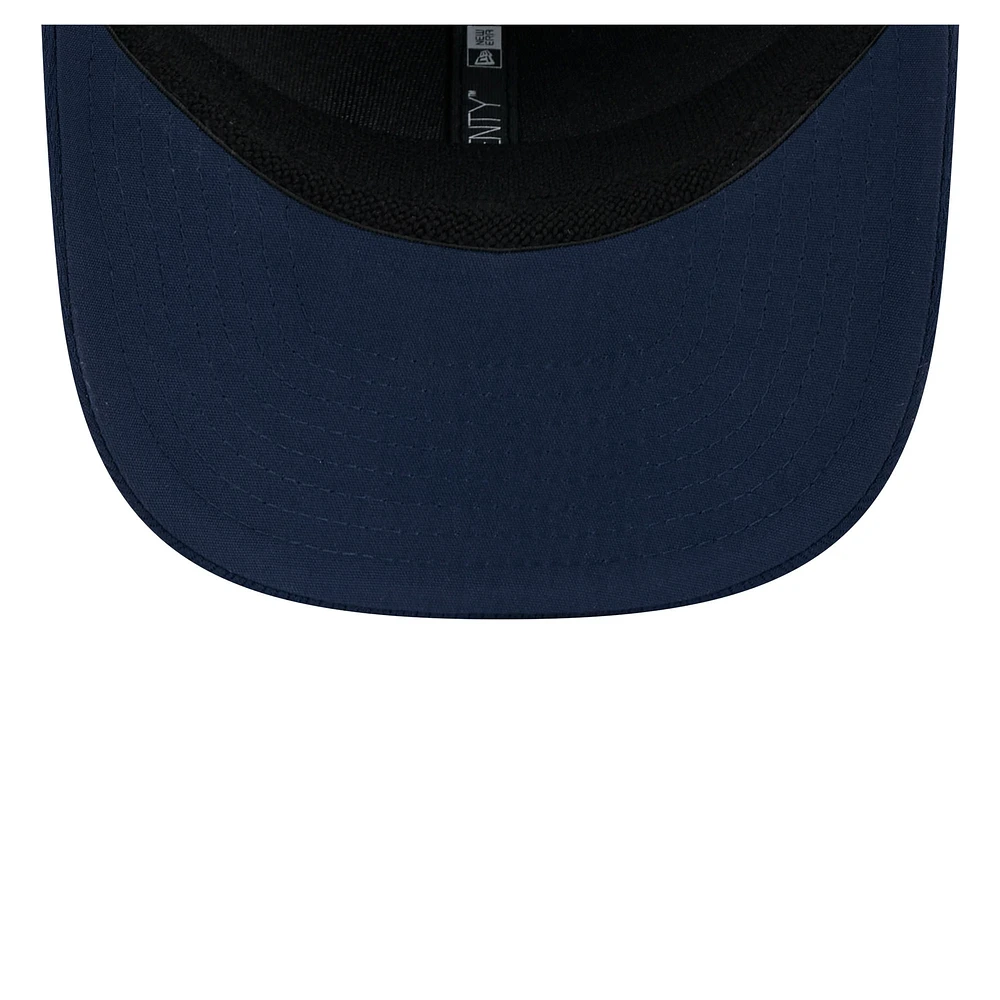 Casquette extensible à bouton-pression New Era pour hommes des Dallas Cowboys 2024 Sideline 9SEVENTY bleu marine
