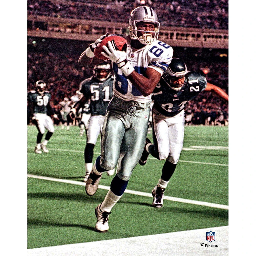 Michael Irvin Dallas Cowboys Unsigned Touchdown Reception Photograph