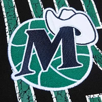 Men's Mitchell & Ness Black Dallas Mavericks Hardwood Classics OG 2.0 Pullover Hoodie