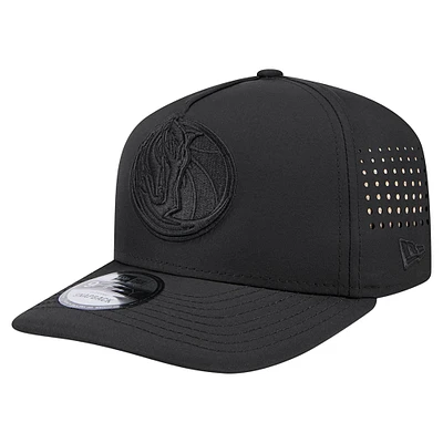 Casquette à visière plate à rabat New Era Dallas Mavericks noire pour homme