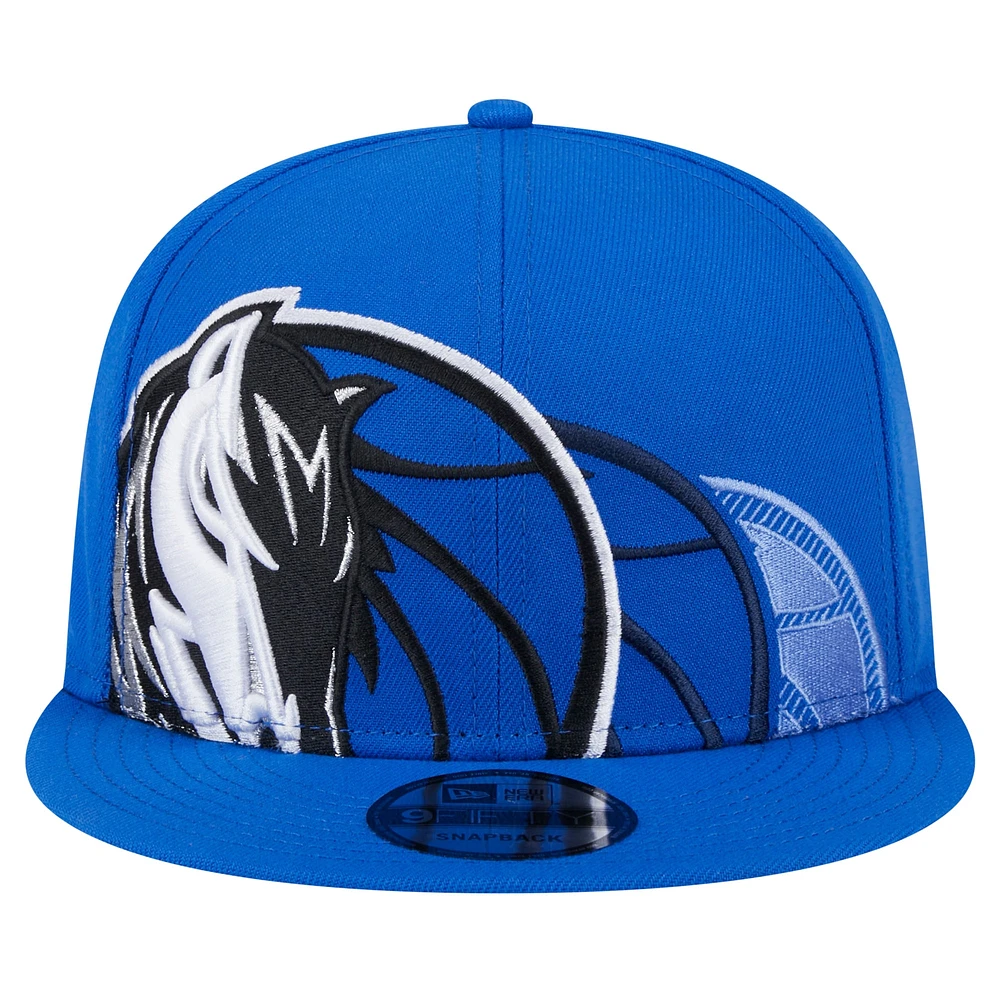 Casquette à visière snapback 9FIFTY Dallas Mavericks Sport Night Team Shadow de New Era pour homme