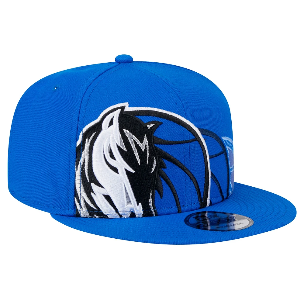 Casquette à visière snapback 9FIFTY Dallas Mavericks Sport Night Team Shadow de New Era pour homme