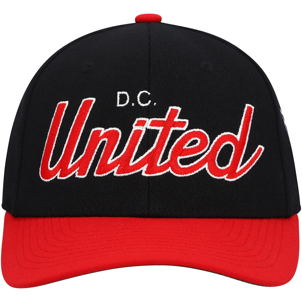 Men's Mitchell & Ness Black D.C. United Team Script 2.0 Stretch Snapback Hat