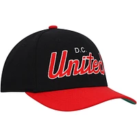 Men's Mitchell & Ness Black D.C. United Team Script 2.0 Stretch Snapback Hat