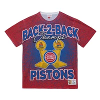 T-shirt pour hommes Mitchell & Ness Red Detroit Pistons Hardwood Classics 1989-90 Back-to-Back NBA Champions Champ City
