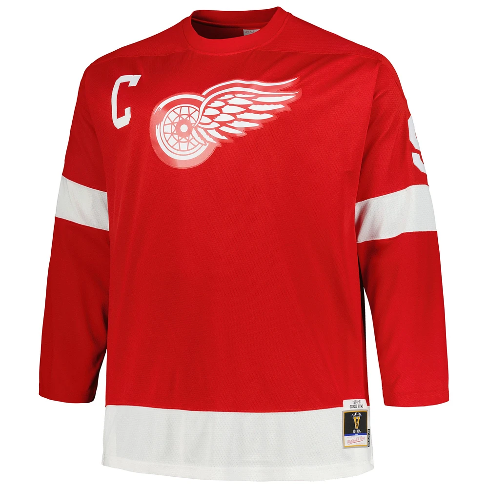 Men's Mitchell & Ness Gordie Howe Red Detroit Wings Big Tall 1960 Captain Patch Blue Line Player Jersey